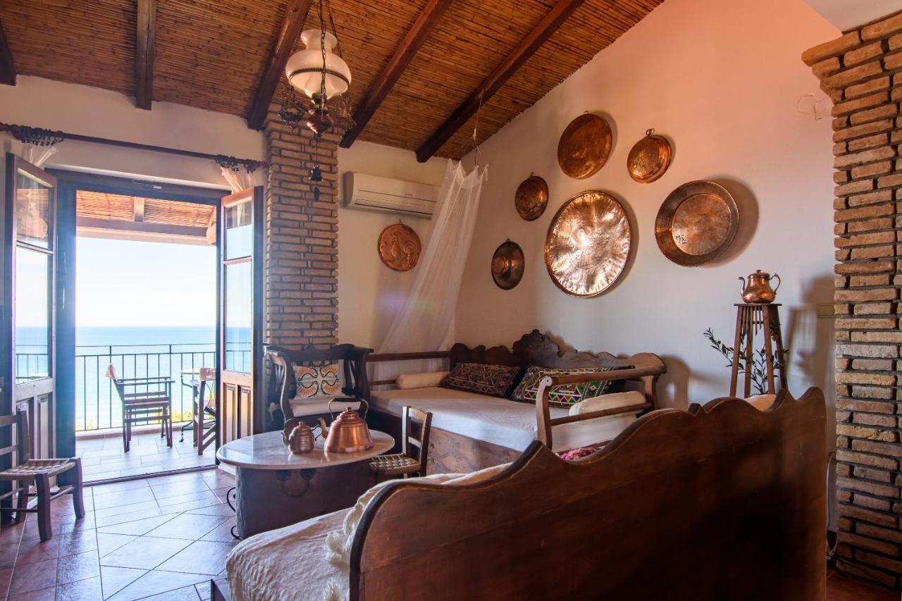 Eros Pittoresque Retreats - Perfect Location, Panoramic Seaview Koróni المظهر الخارجي الصورة